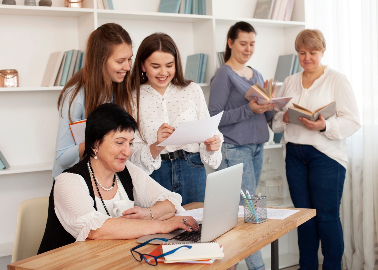 Mujeres trabajando